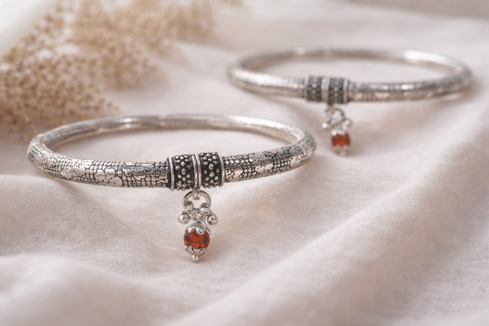 Silver Eternal Spark Kada Payal